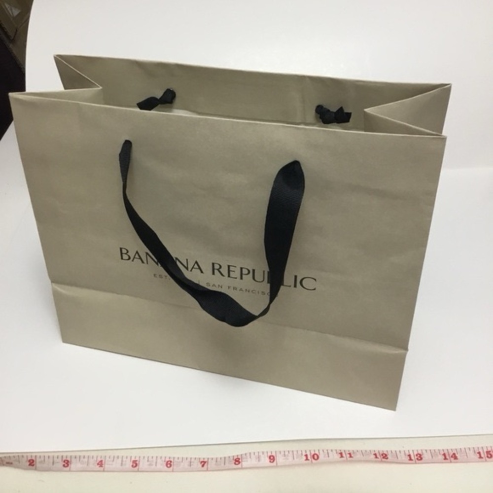 FWP BANANA REPUBLIC Paper Shopping Bag - Picture 2 of 3